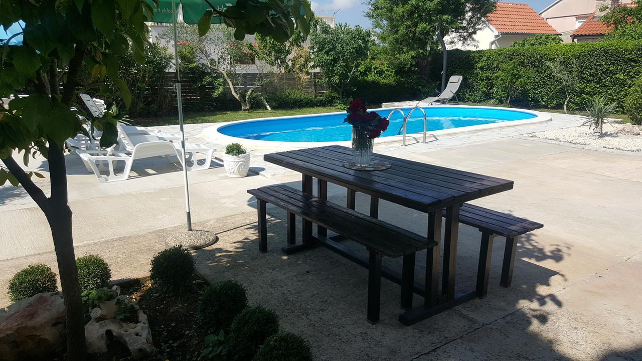 Villa Surac Murvica  Exteriör bild